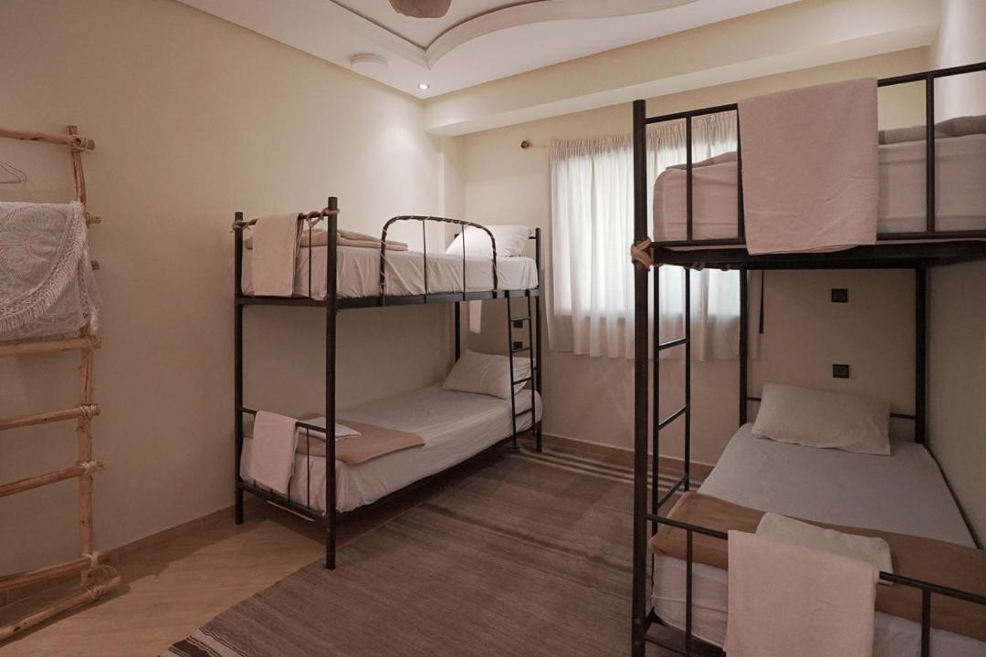 Desart Hostel Tamraght Ngoại thất bức ảnh