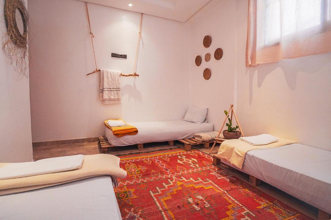 Desart Hostel Tamraght Ngoại thất bức ảnh