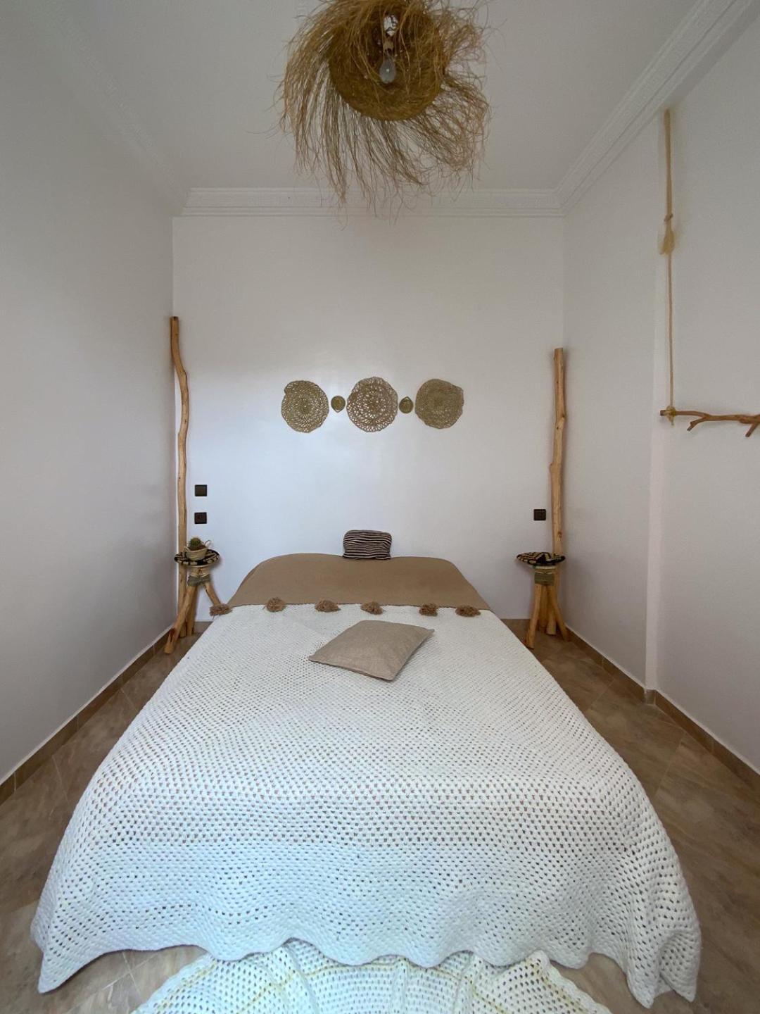 Desart Hostel Tamraght Ngoại thất bức ảnh